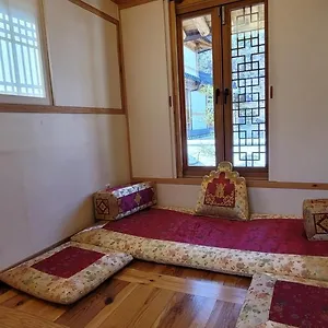 Lodge Chaehyodang Hanok, Seoul